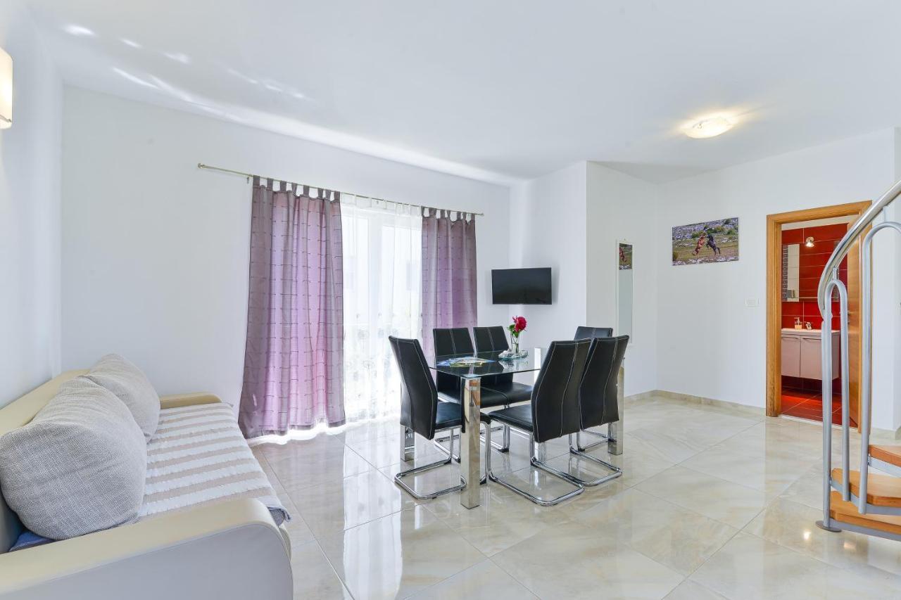 Apartments By The Sea Nin, Zadar - 13172 Dış mekan fotoğraf